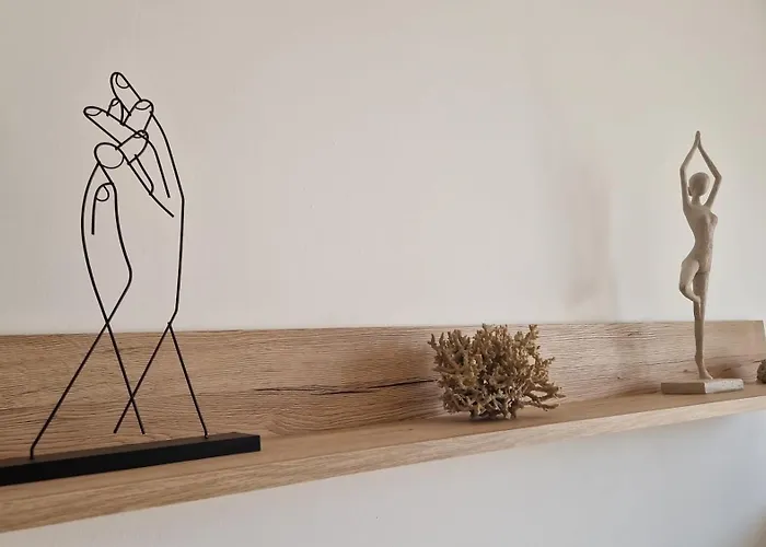 Lnl N Garage Апартаменты Задар