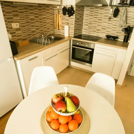 아파트 Lnl N Garage *