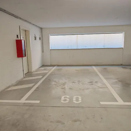 Lnl N Garage 자다르