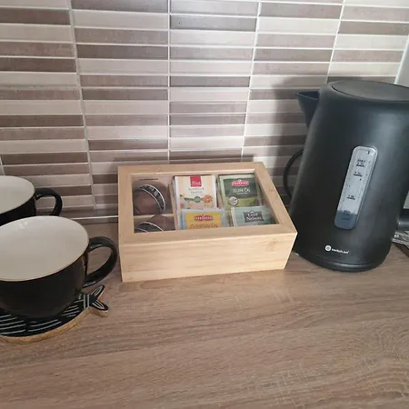 Lnl N Garage 아파트